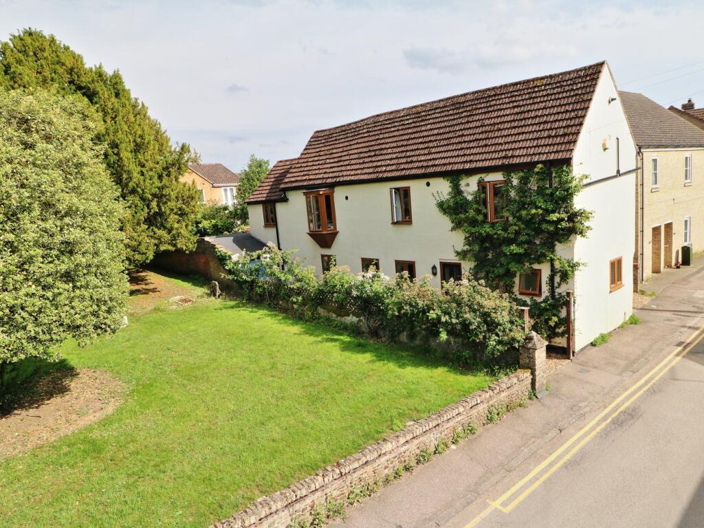 Main image of property: Montagu Street , Eynesbury, ST NEOTS, PE19