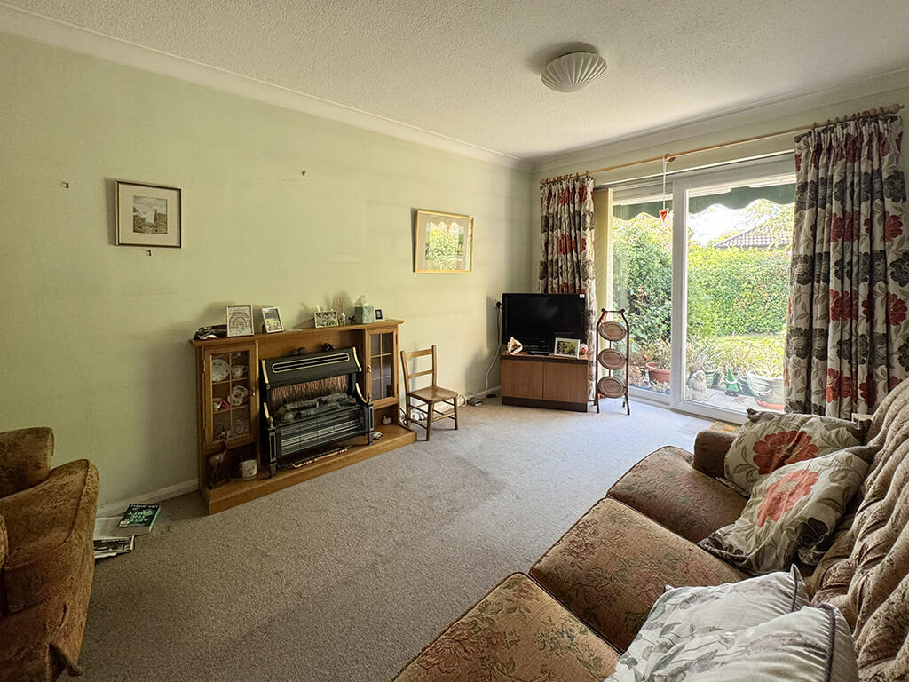 130, The Spinney, Bar Hill photo 4