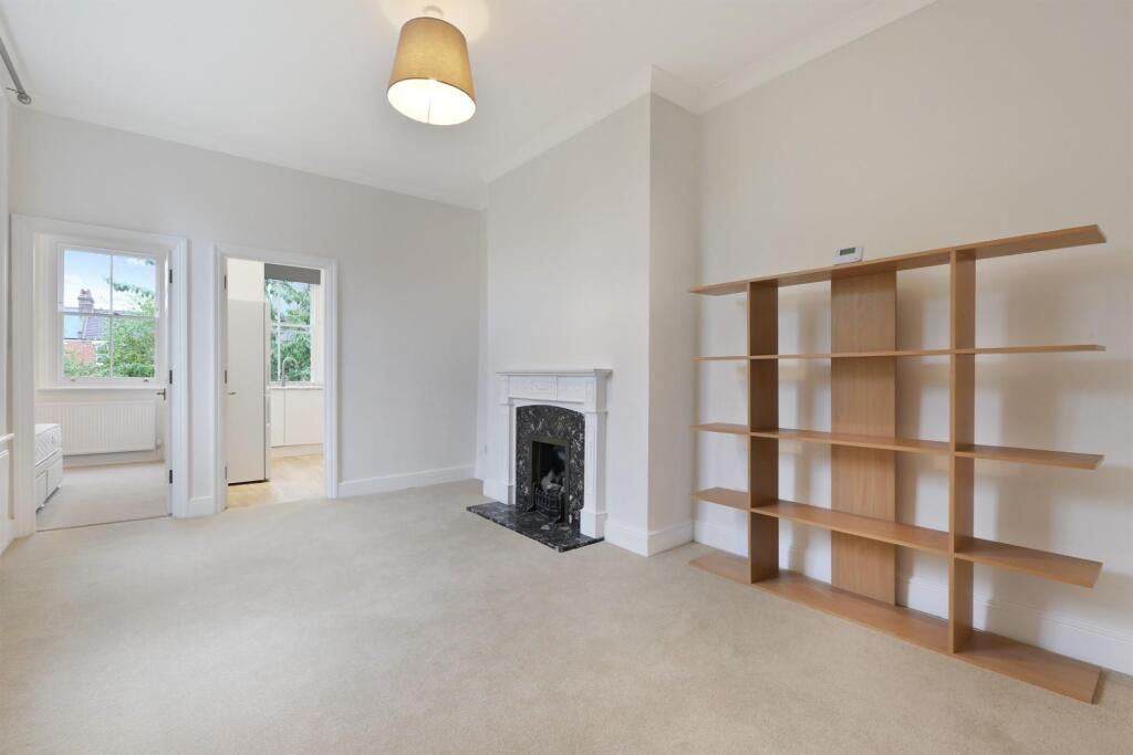 Apartment in London - View 4