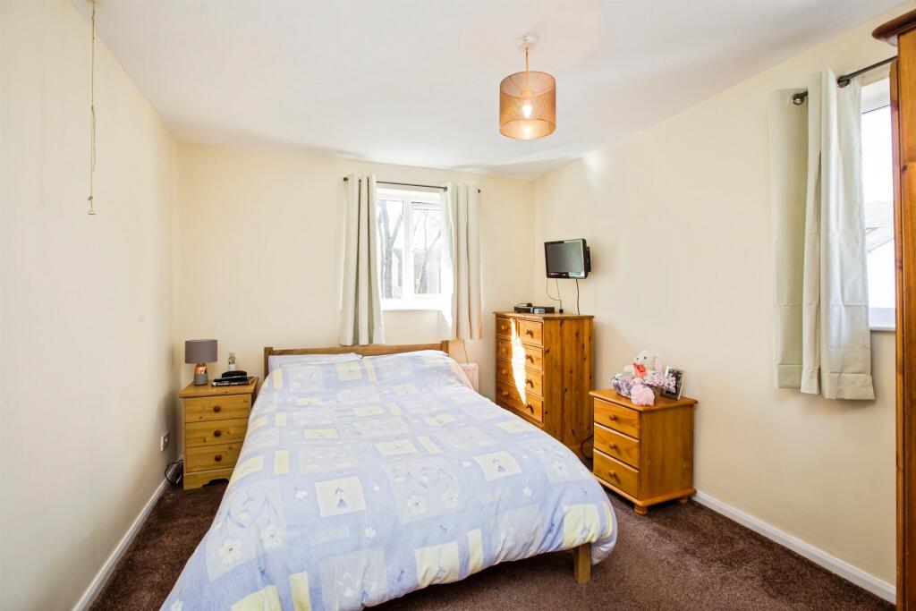 Whitehill Drive, Halifax - More