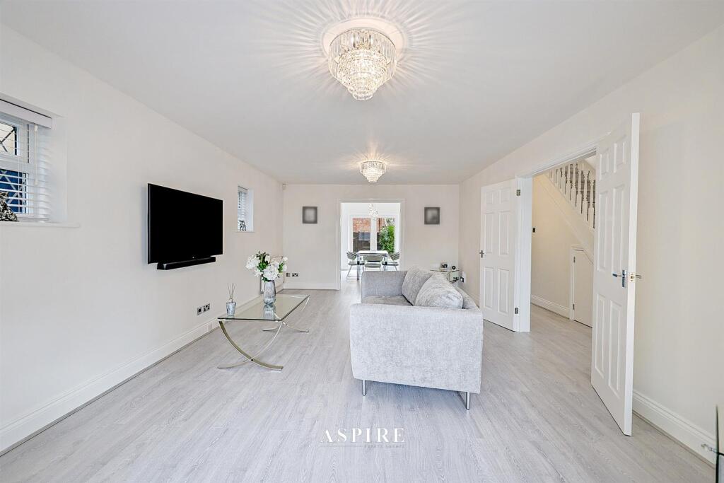 Video Presentation Inside - High Road, Benfleet photo 2