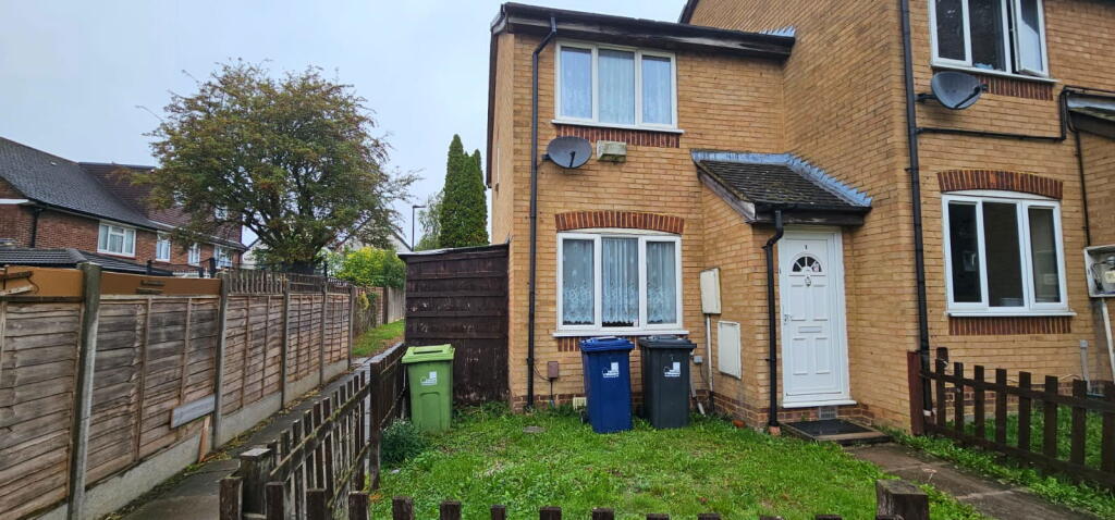 Main image of property: Hornbeam Close, Northolt, UB5 4DE