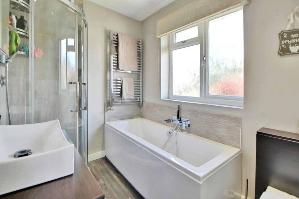 House in Ash - View 6