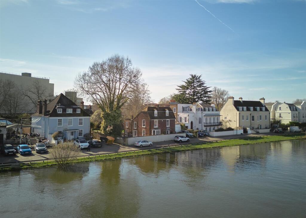 Main image of property: Thames Bank, Mortlake, SW14
