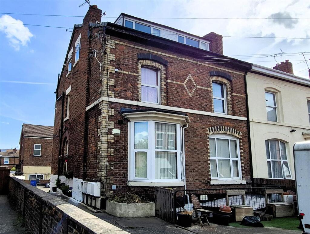 Main image of property: Euston Grove, Prenton