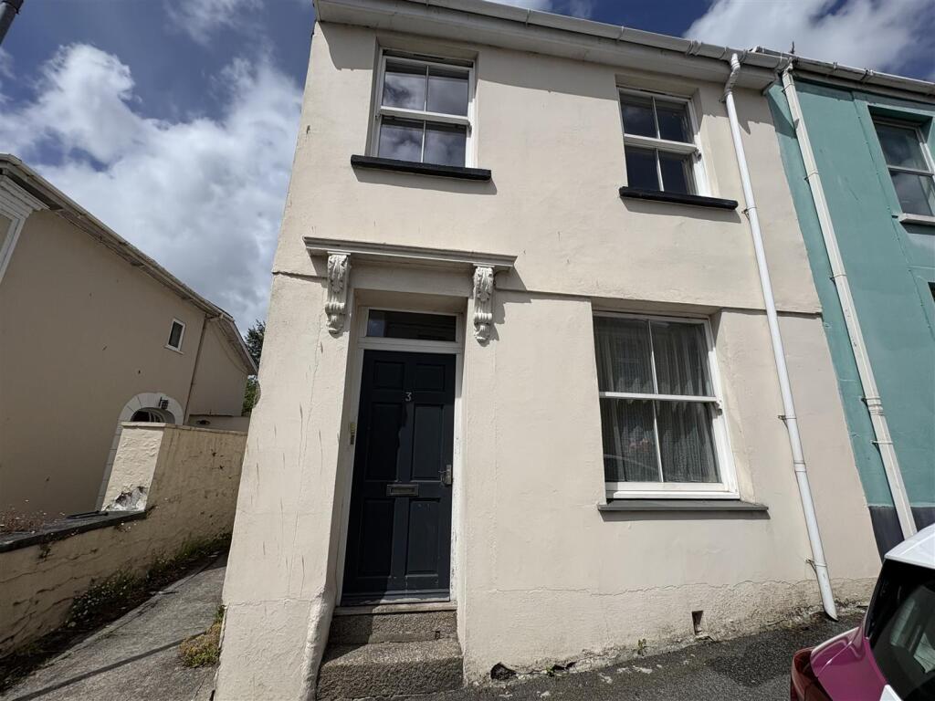 Main image of property: Edward Street, Truro