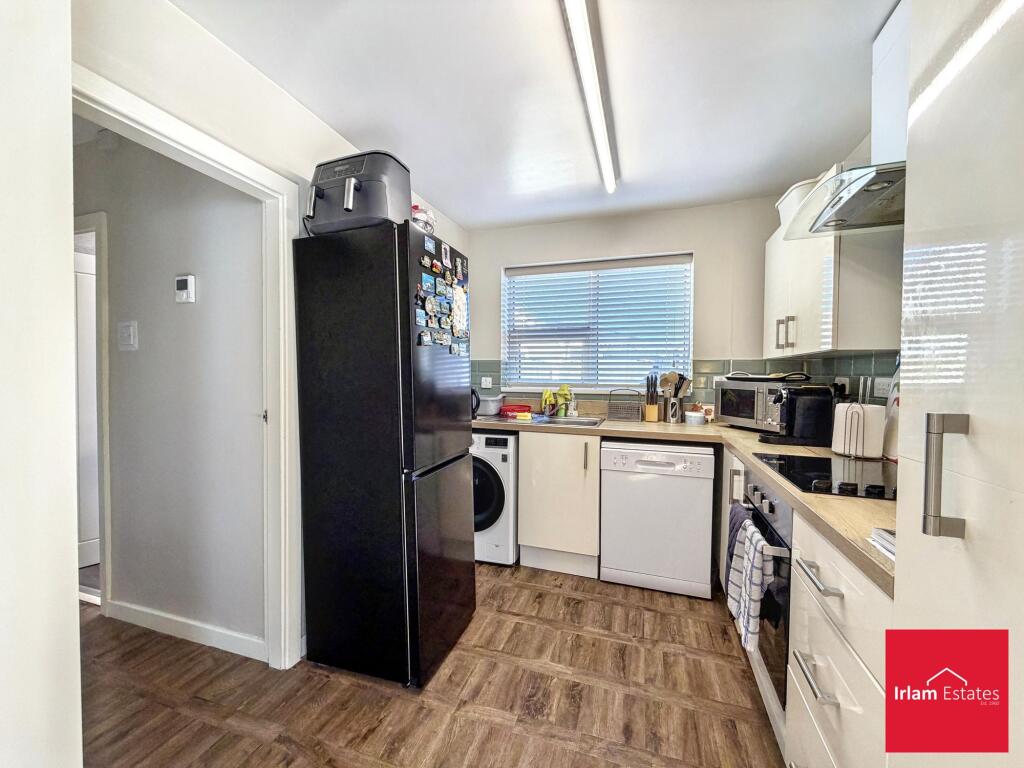 House in Salford, Greater Manchester - View 5