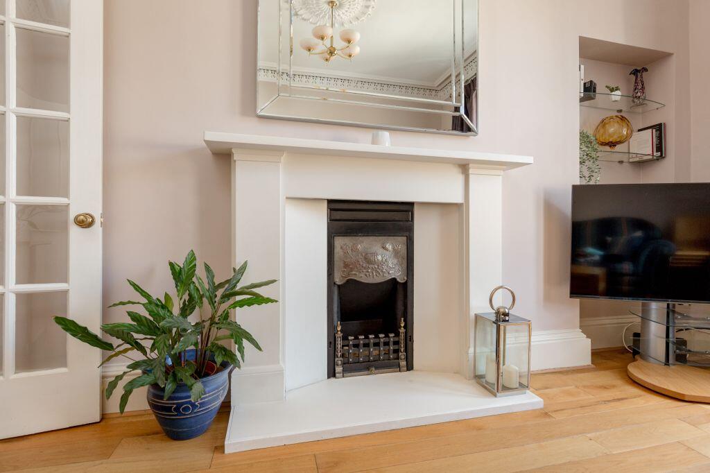 Apartment in Edinburgh, Merchiston - View 3