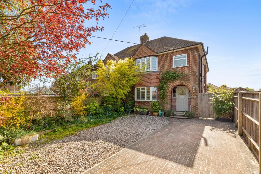 Main image of property: Straight Bit, Flackwell Heath, HP10