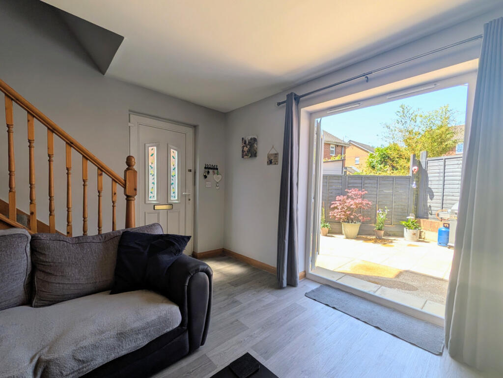 Nelson Drive, Cowes, PO31 - View 2