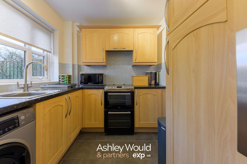 House in Birmingham, New Frankley in Birmingham - View 5