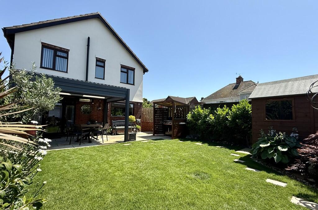 House in Gosport, Hampshire - View 6