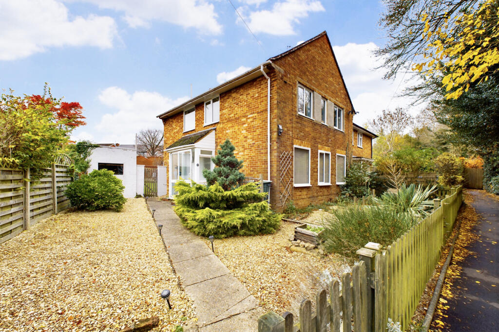 Main image of property: Prince Park, Boxmoor, HP1