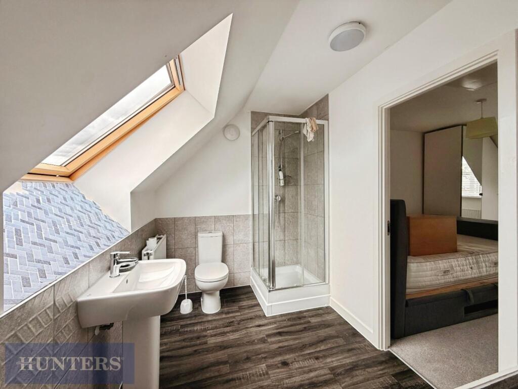 House in Exeter - View 5