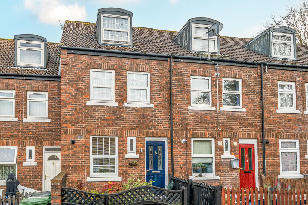 Main image of property: Lonsdale Close, London
