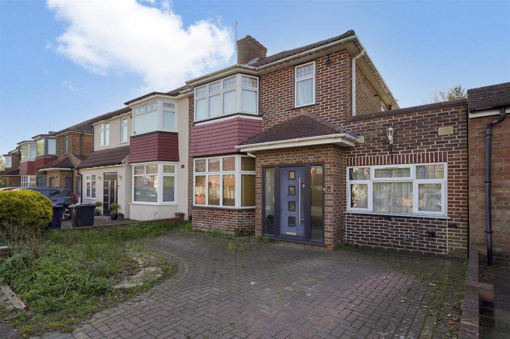 Main image of property: Ashness Gardens, Greenford