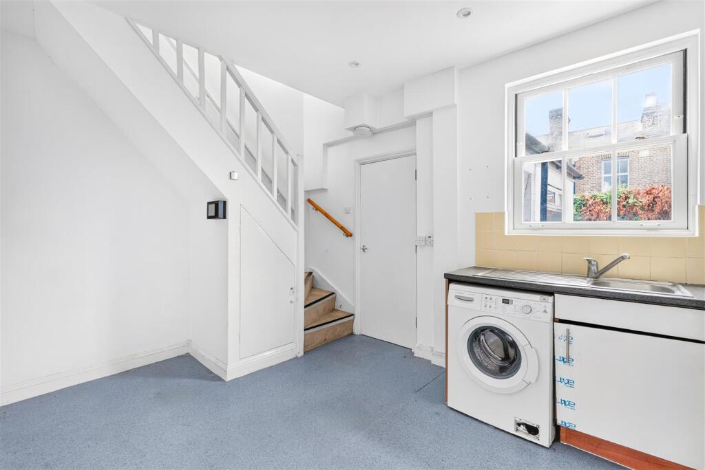 House in London - More