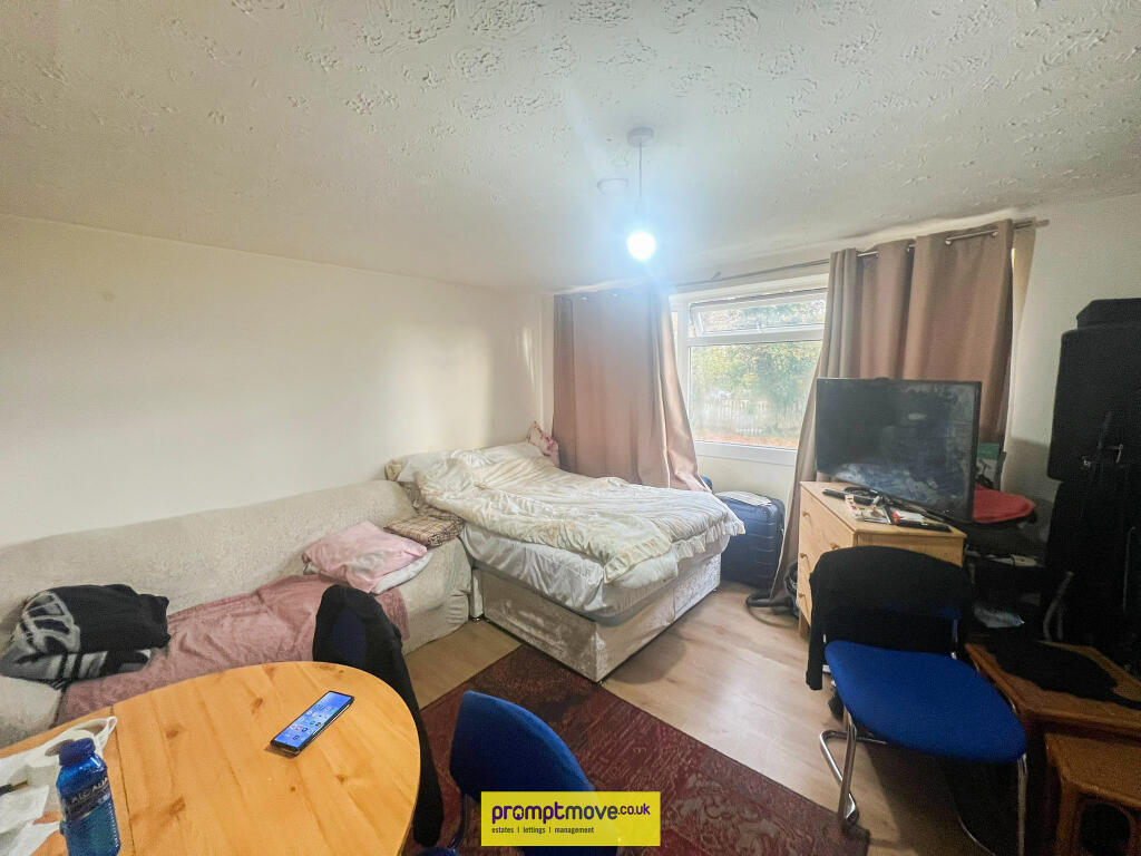 Main image of property: The Martindales, 31-33 Crescent Road Luton LU2 0AN