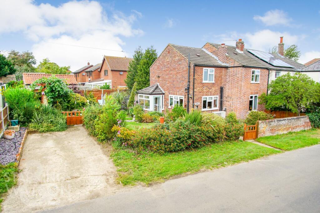 Main image of property: Old Chapel Road, Freethorpe, Norwich