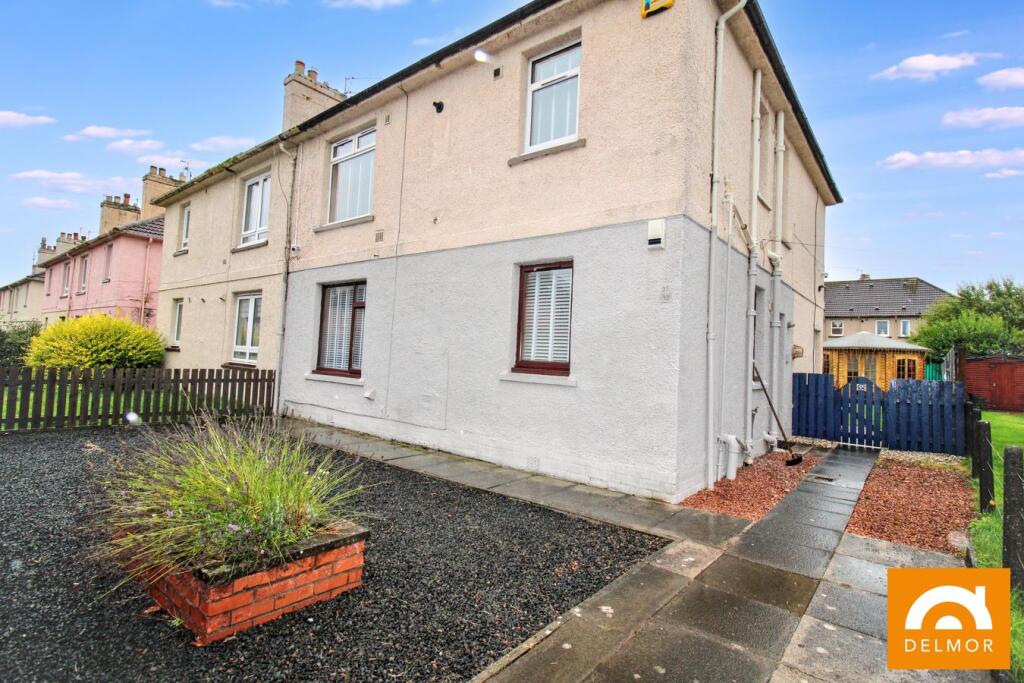 2-bed flat on Mackie Avenue, Leven, KY8, £84,000