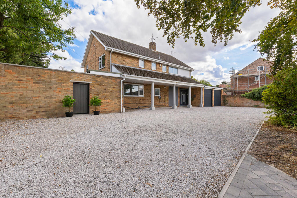 House in Doncaster - View 3