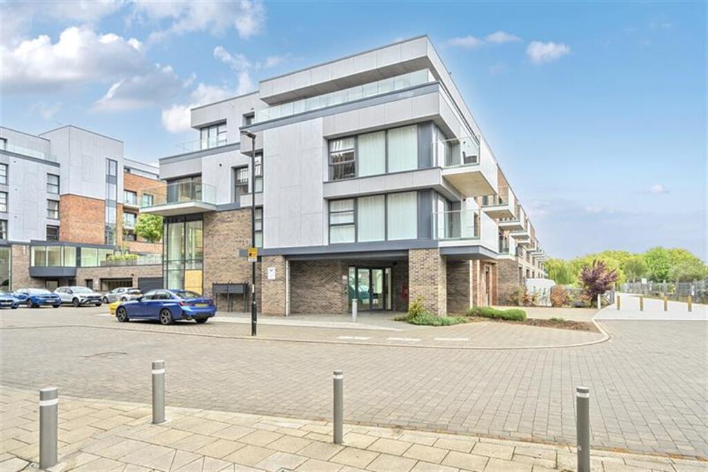 Main image of property: 1 bedroom property in Darlington House, Peterborough