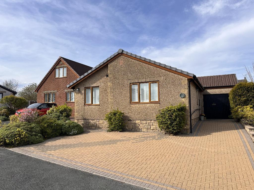 Main image of property: Evesham Close, Heysham, Morecambe, Lancashire, LA3 2FL