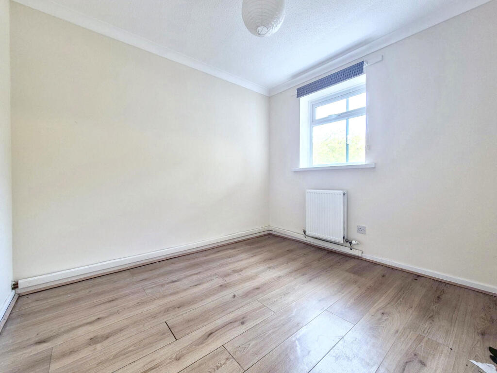 Apartment in South Tyneside, North East - More