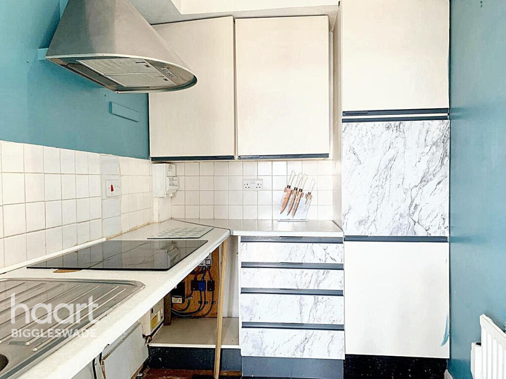 Main image of property: Hitchin Road, Henlow