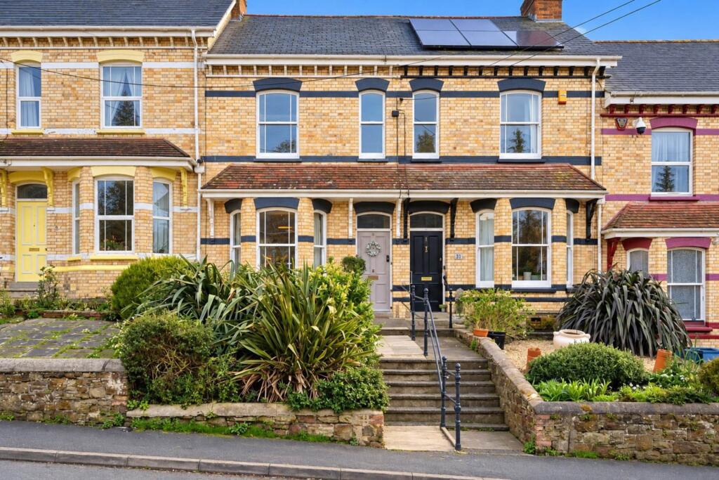 3-bed terraced on 49, Lime Grove, Bideford, £225,000