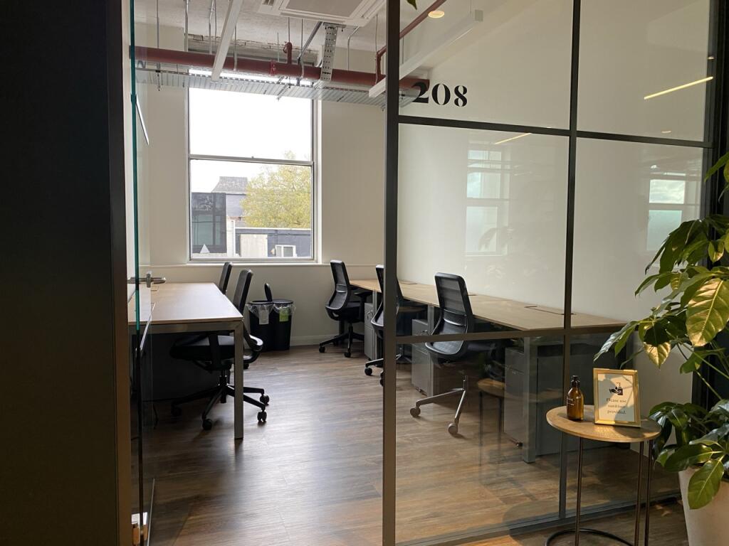4 Person Office A