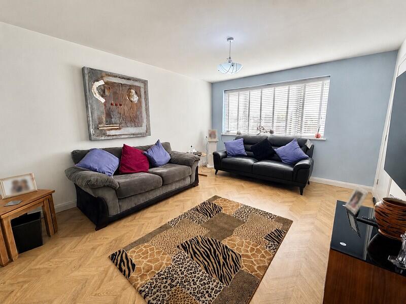 House in Leicester - View 5
