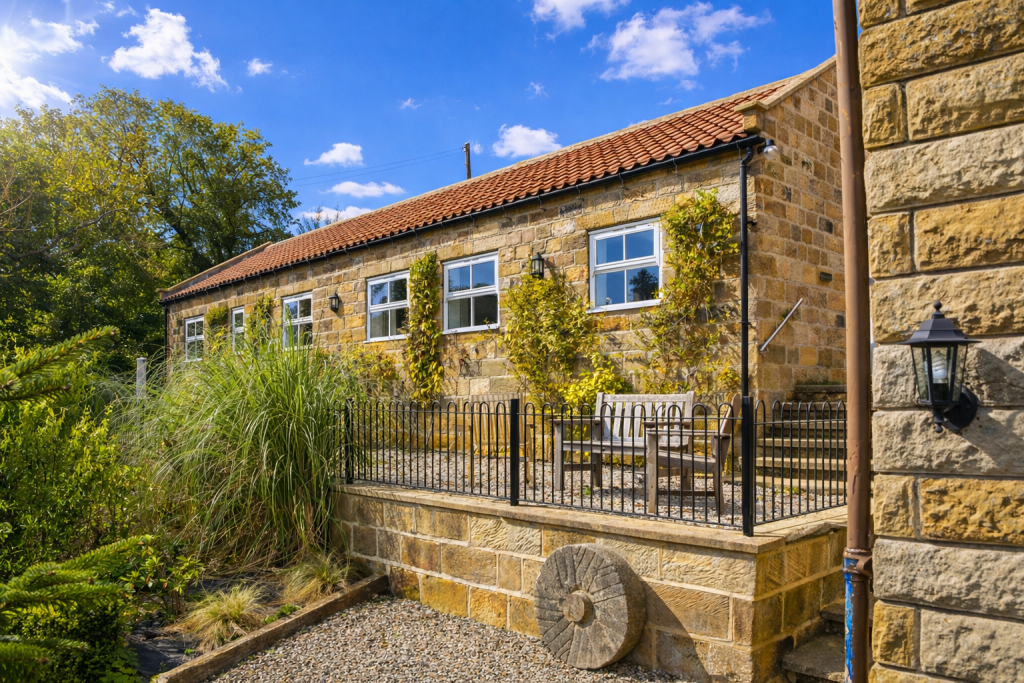 Main image of property: The Oaks, Littlebeck YO22 5HA