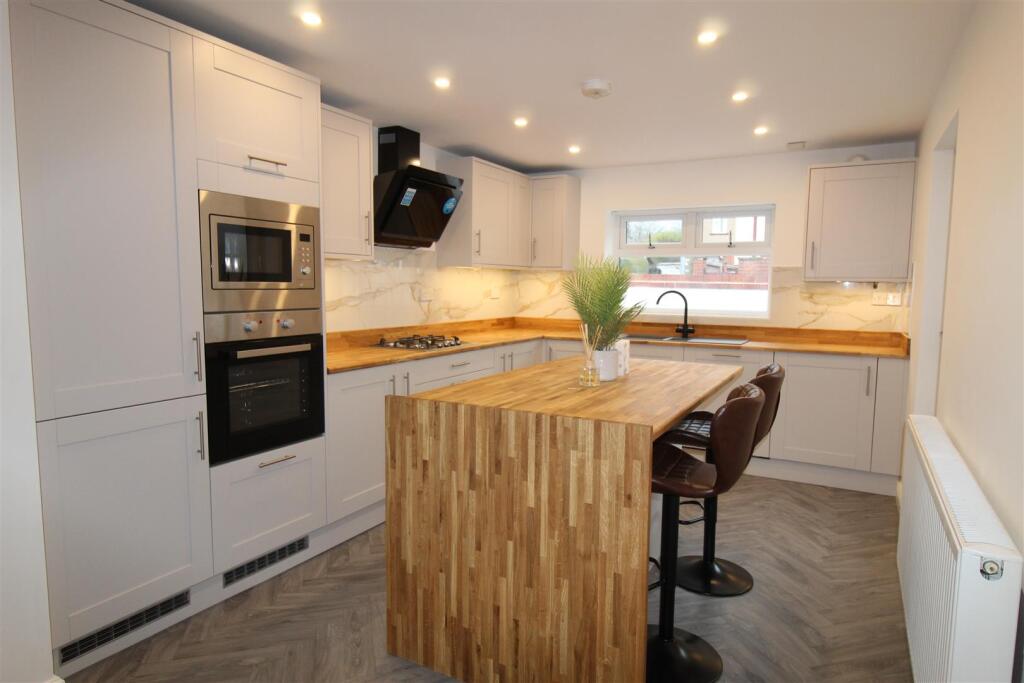 Mary Street West, Horwich, Bolton photo 4
