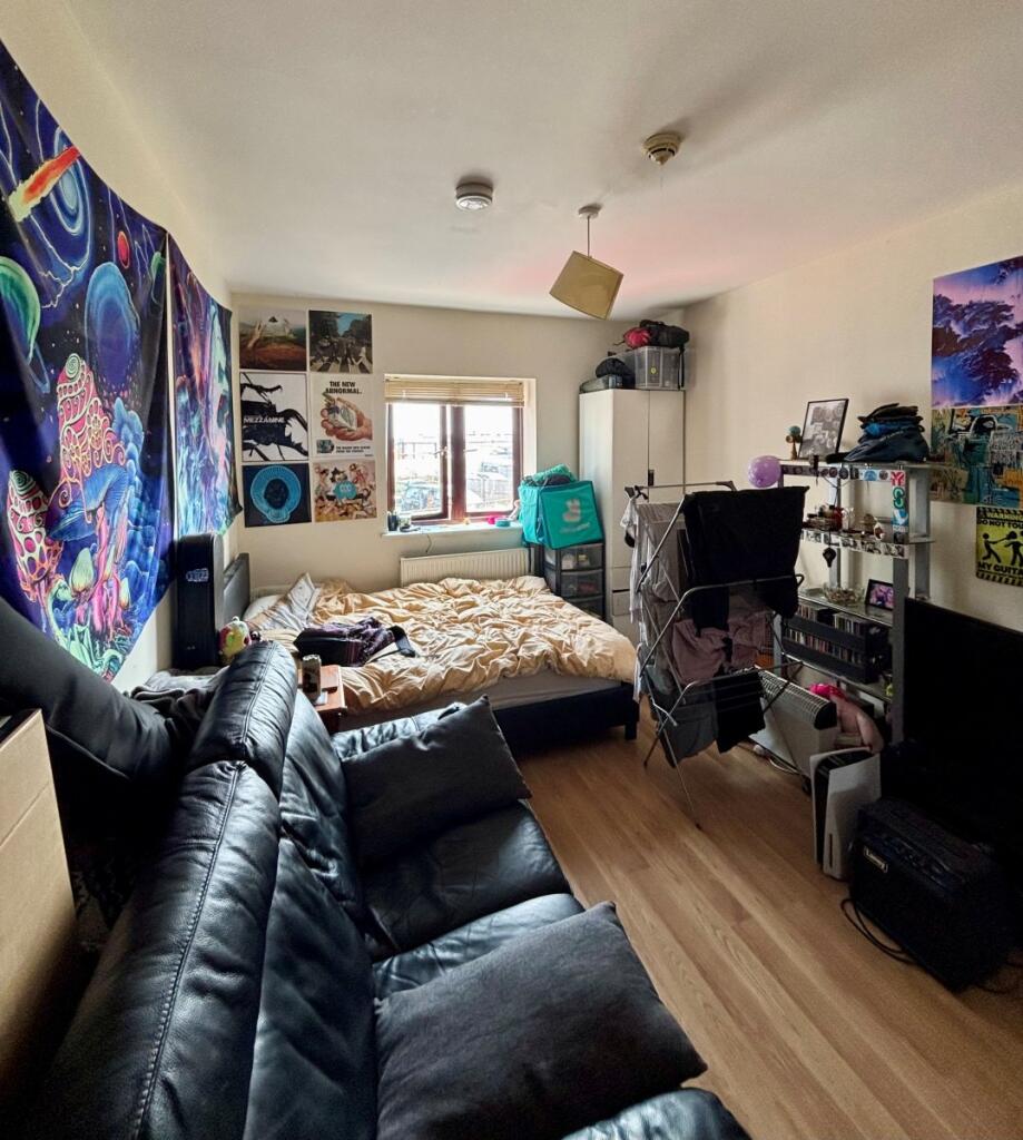 Apartment in Poole, Old Town - More