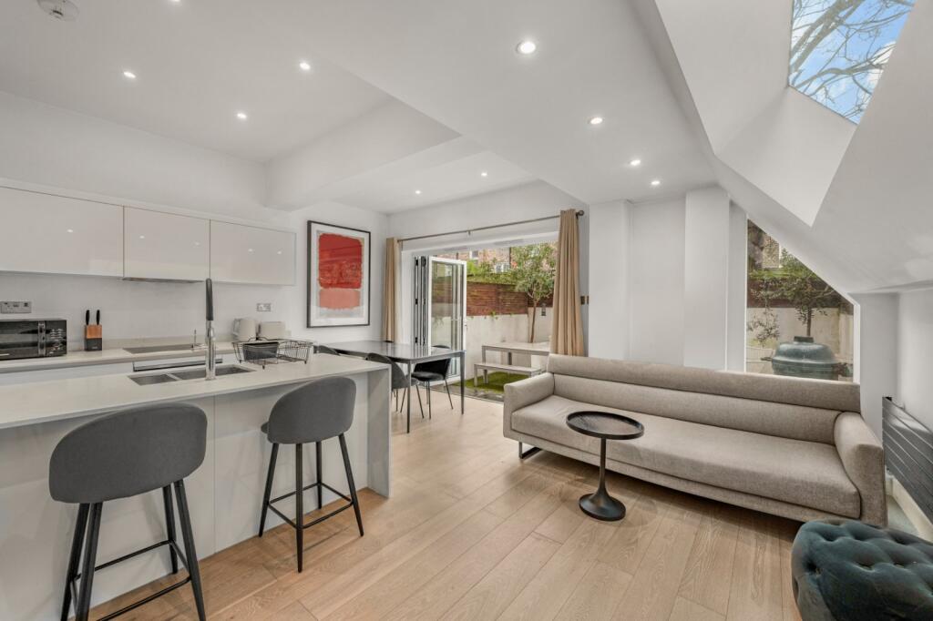 Main image of property: College Place,
Camden Town, NW1