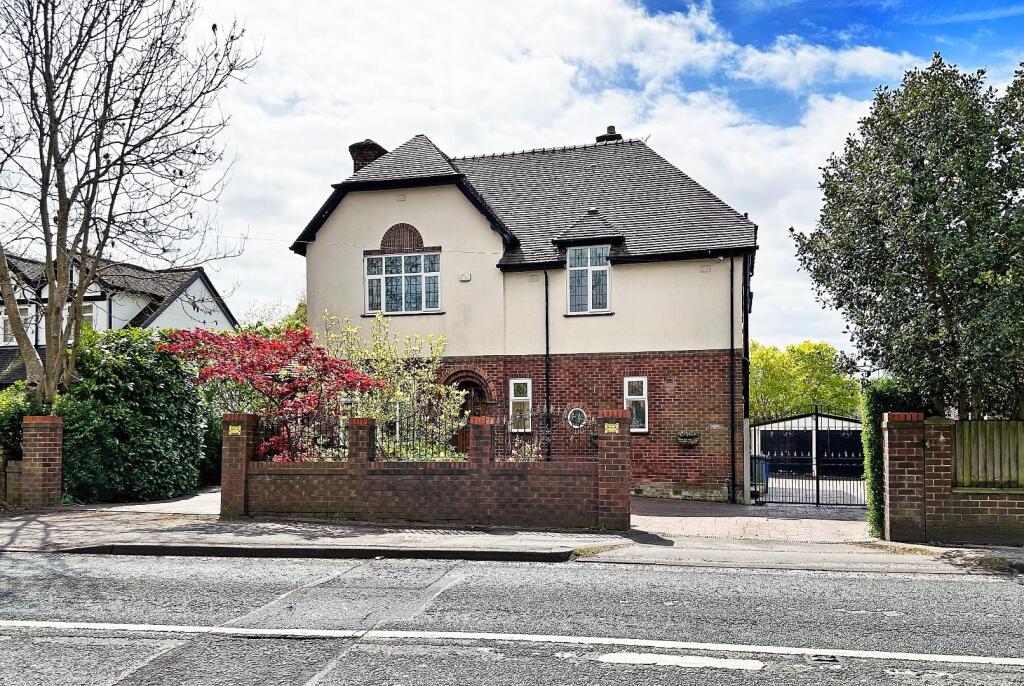 4-bed detached on Hale Road, Hale Barns, £800,000