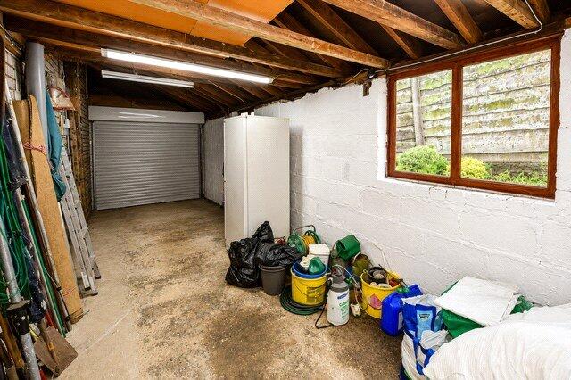 House in Ribble Valley, York, Billington and Langho - More