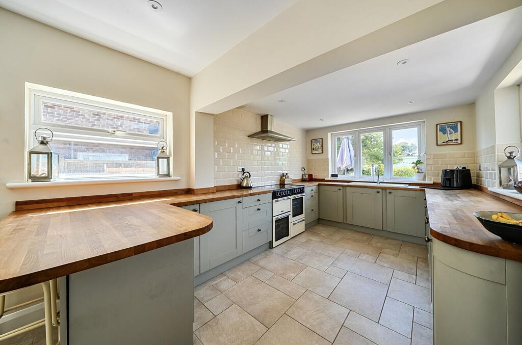 House in Chichester, Selsey - View 3