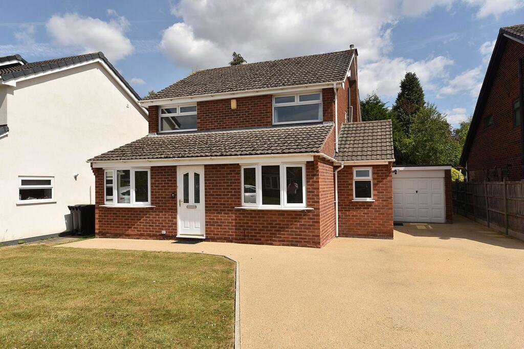 4-bed detached on Valley Way, Knutsford, WA16, £699,000