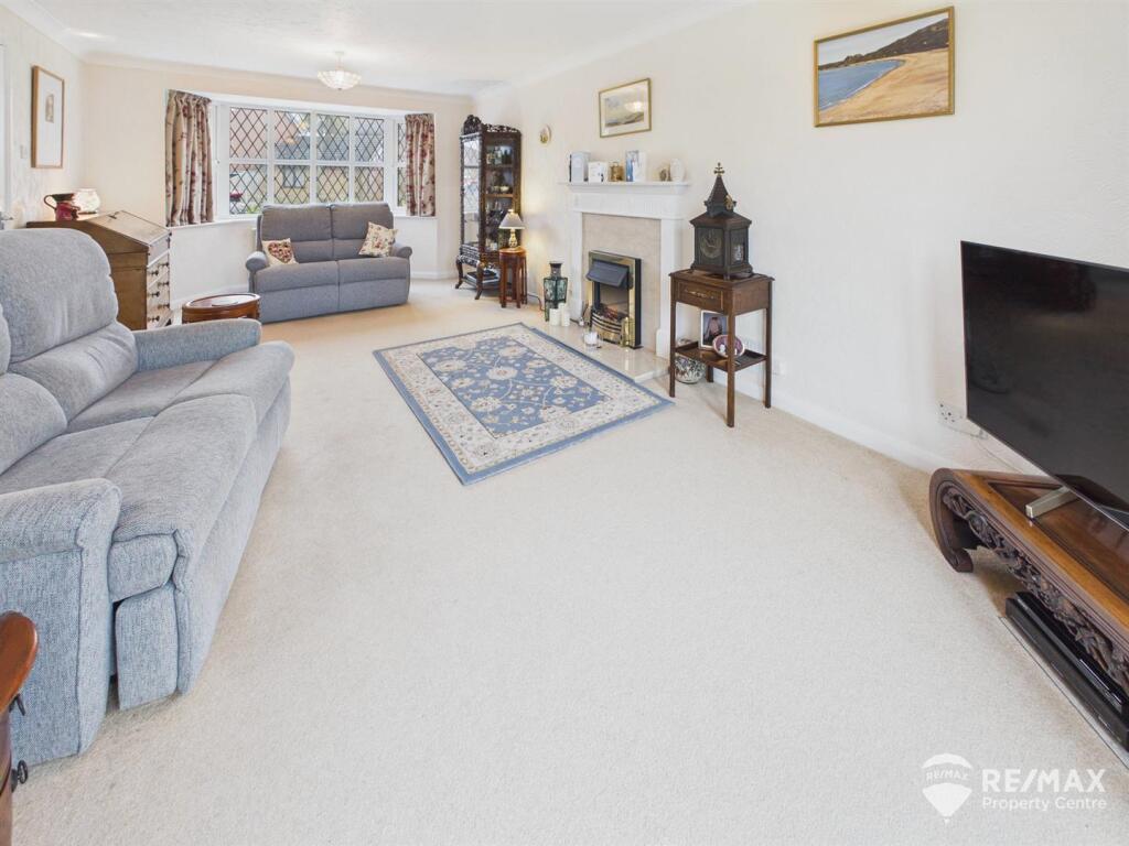 Beech Grove, Little Oakley, Harwich photo 5