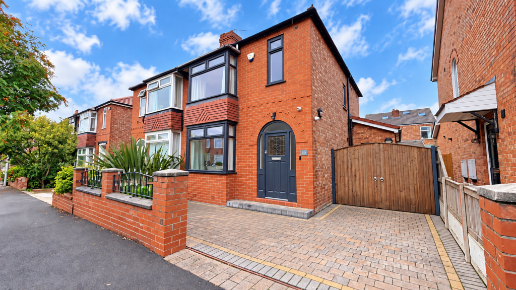 Main image of property: The Circuit, Edgeley