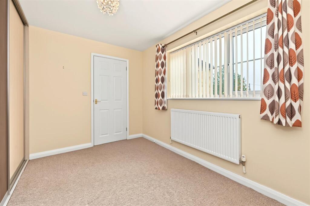 Horseshoe House, The Green, Wessington, Alfreton photo 4