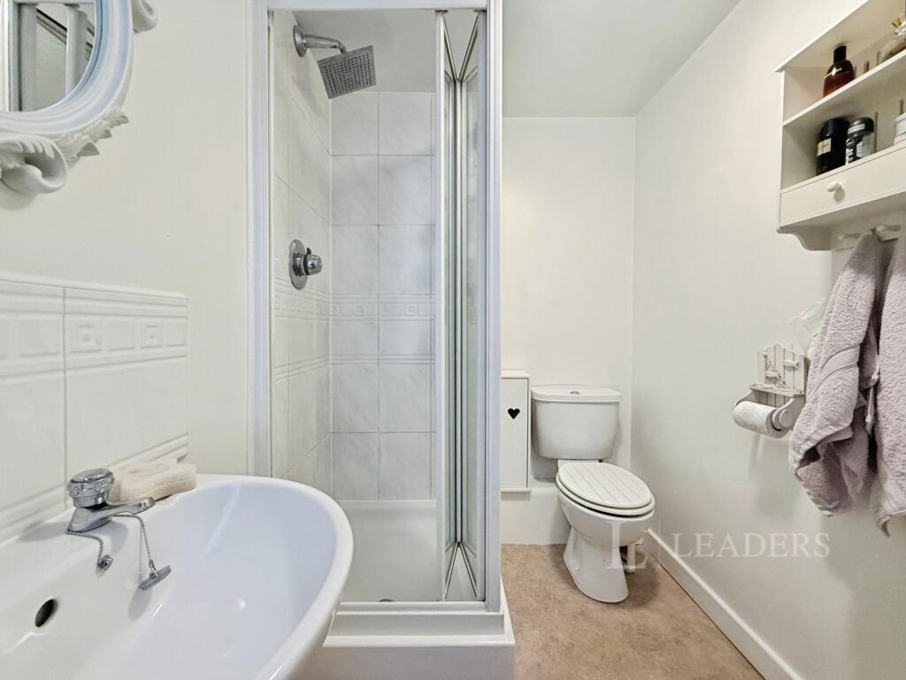 Apartment in Dunstable, Central Bedfordshire - More