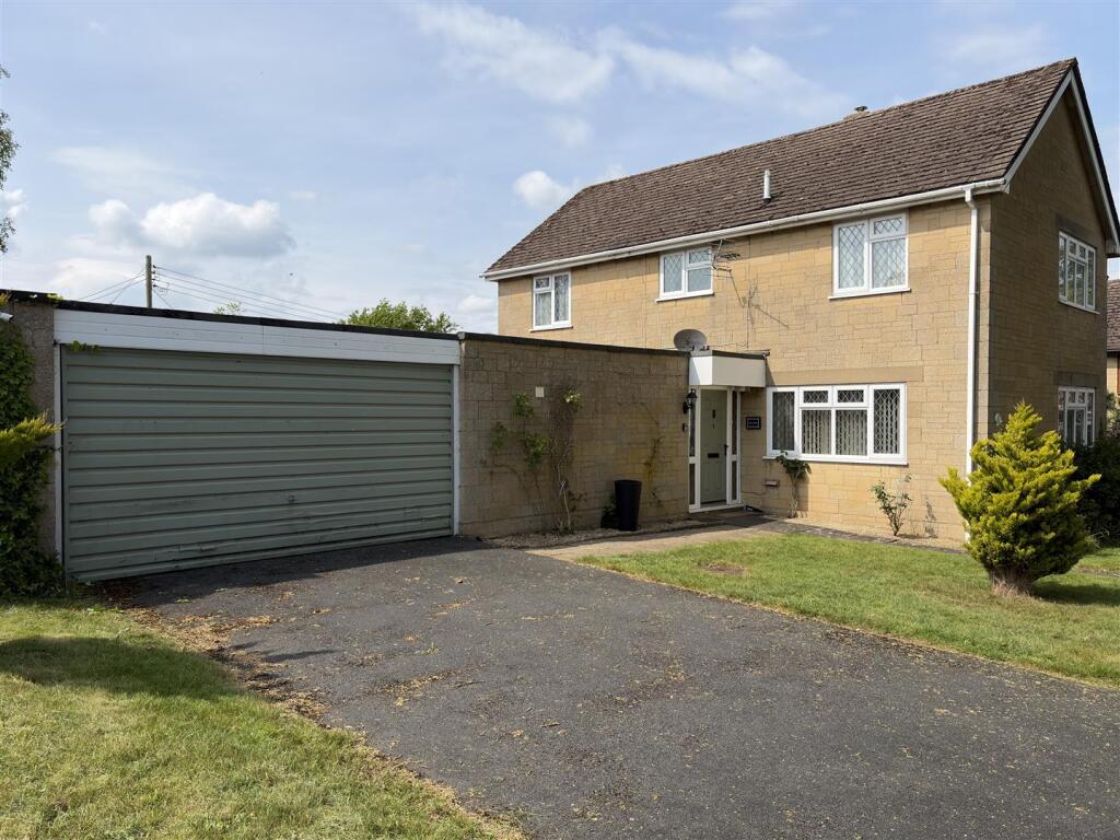 Main image of property: The Spinneys, Enstone, Chipping Norton