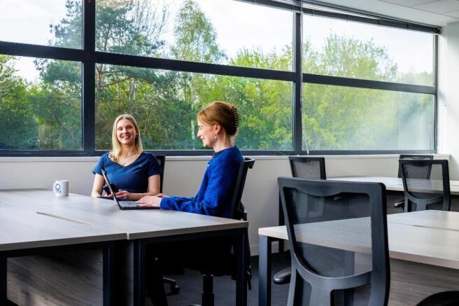 Arena Private Office