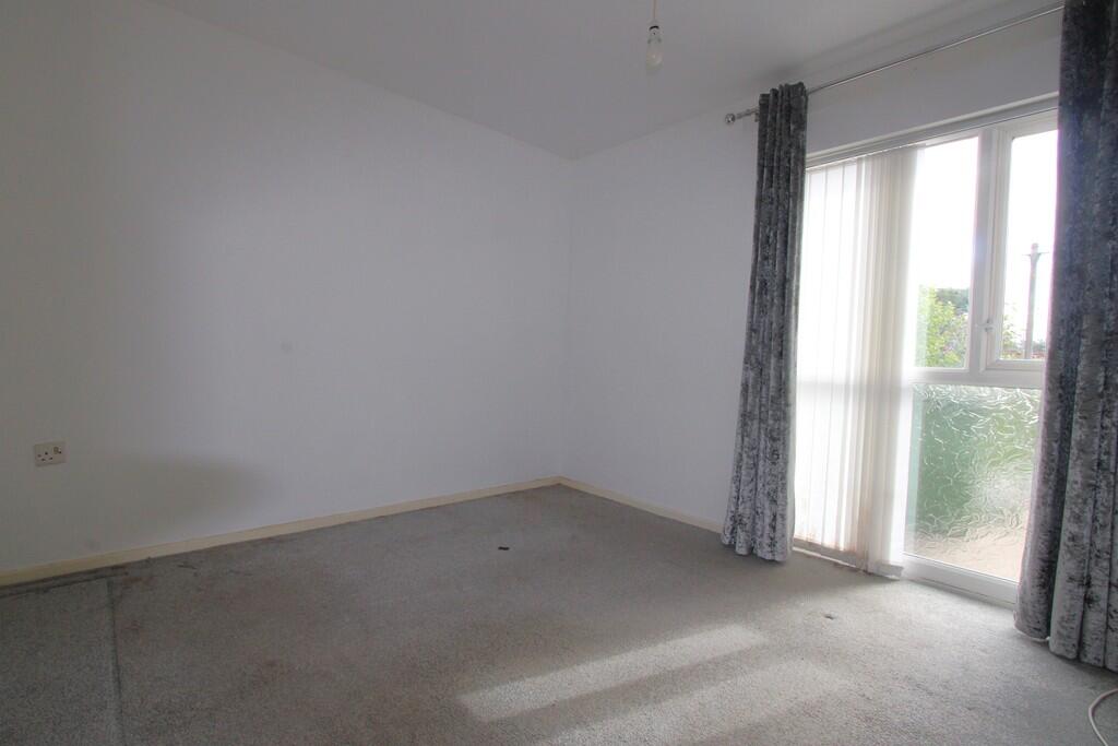 House in Solihull, Fordbridge - View 6