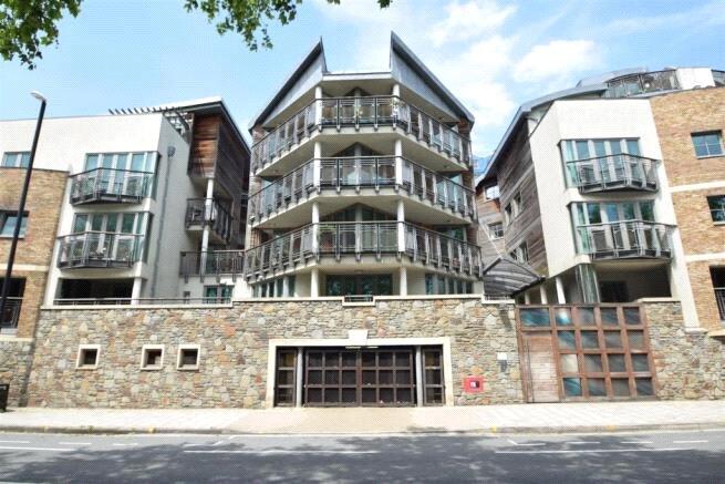 Main image of property: Leading Edge, Hotwell Road, BS8 4UJ