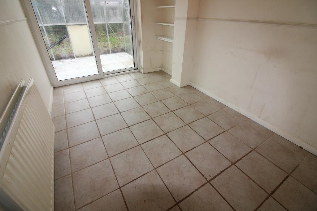 Hale Avenue, Stony Stratford, Milton Keynes, Buckinghamshire, MK11 1EP photo 4