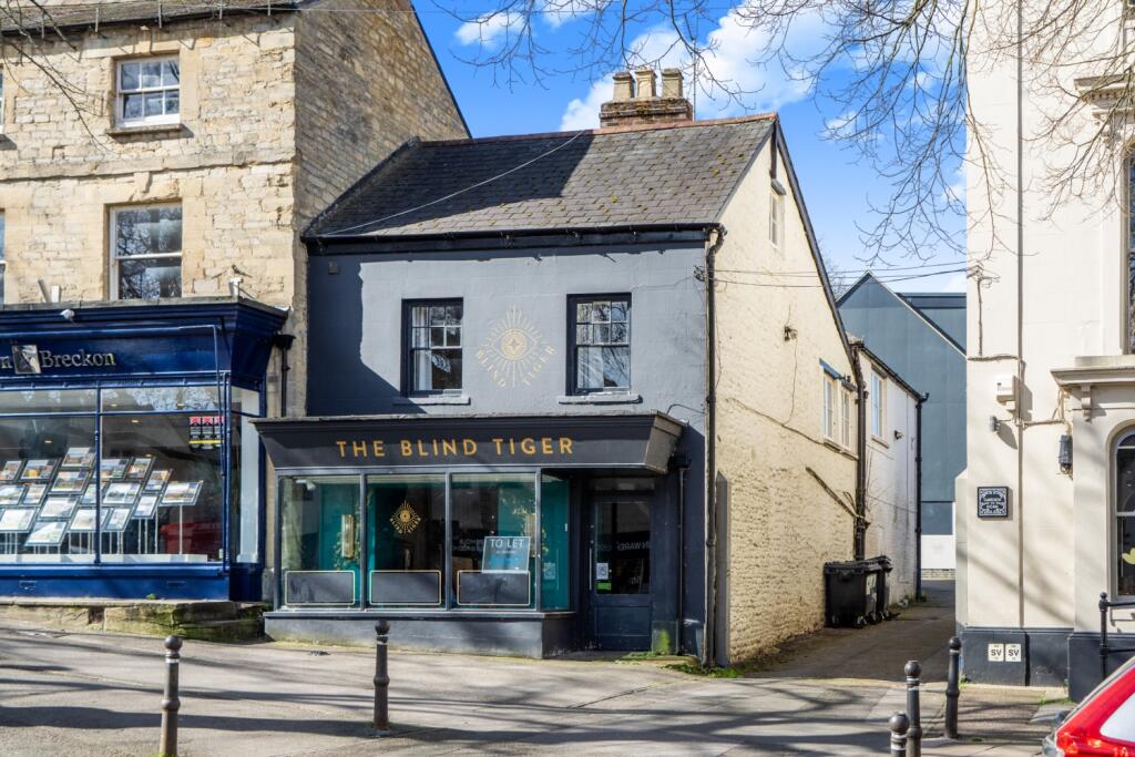 Main image of property: Market Square, Witney, Oxfordshire, OX28
